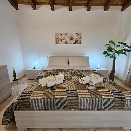 La Casetta Del Baglio Holiday home Monreale