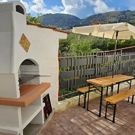 La Casetta Del Baglio Holiday home Monreale